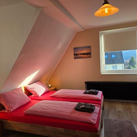 Hotel Eifelbluemchen à Heimbach Extérieur photo